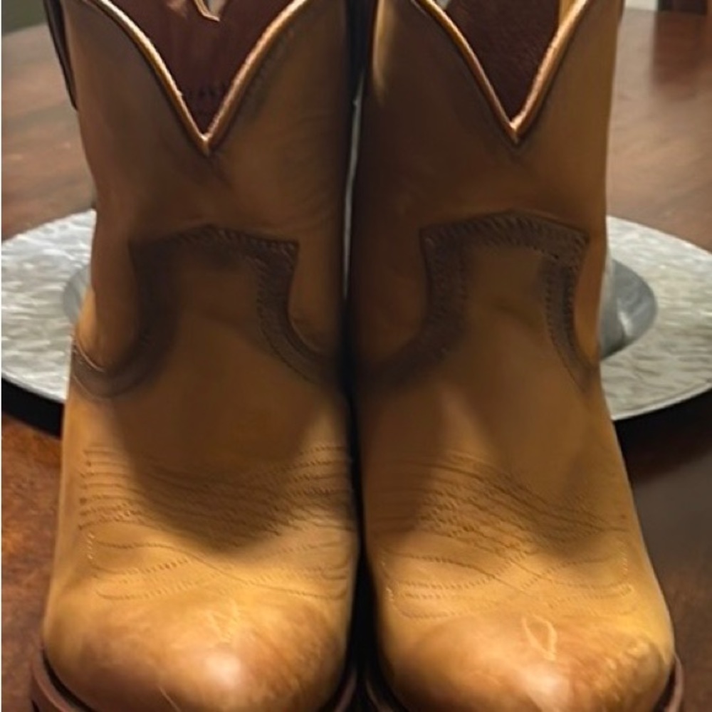 Cowboy style camel color Frye booties